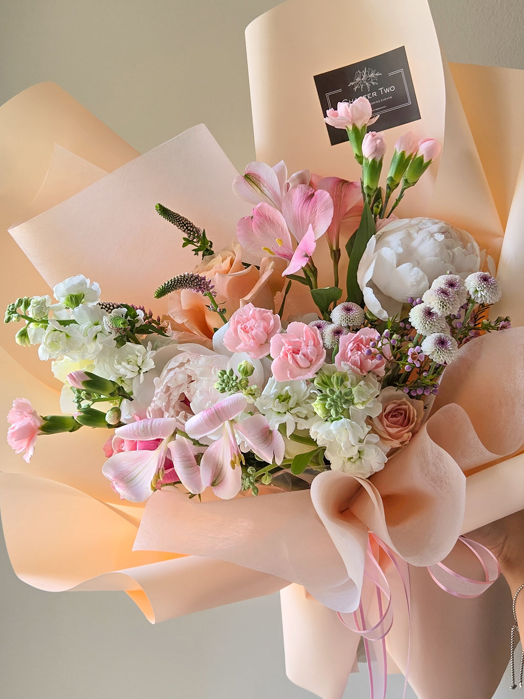 Designer’s Wrapping Bouquet